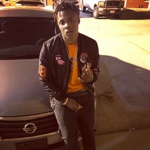 Meet your Posher, Dee